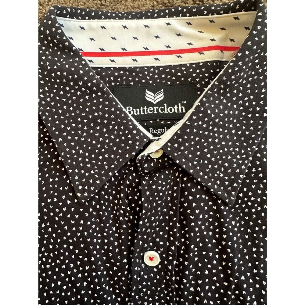 Butter Cloth Short-Sleeve Black Button-Down with White heart Pattern-L